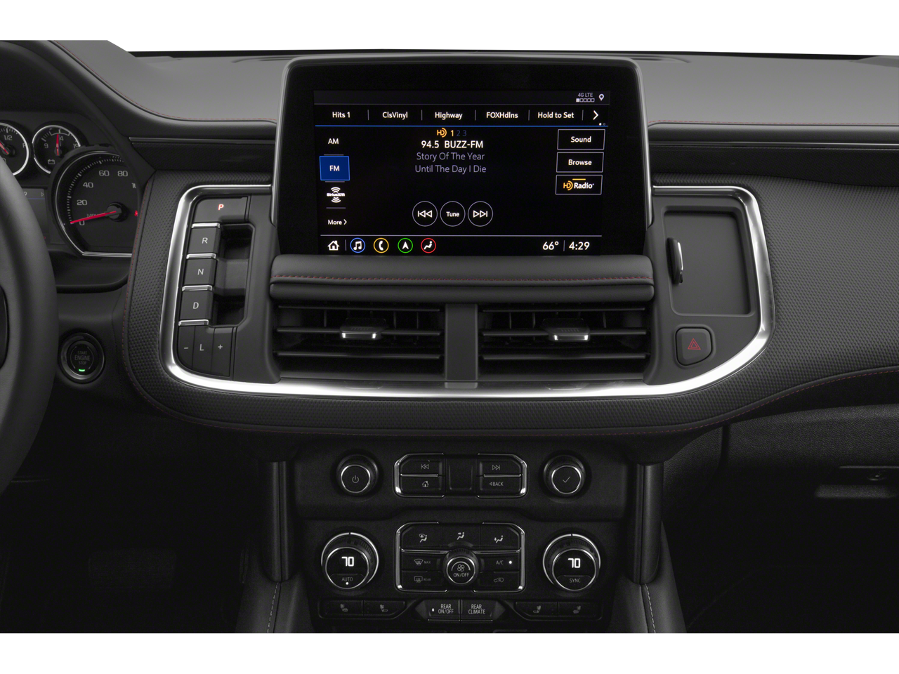 2023 Chevrolet Suburban 4WD RST