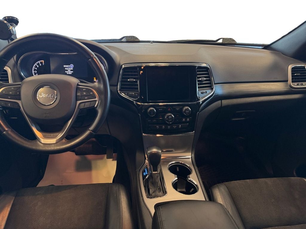 2021 Jeep Grand Cherokee Laredo X 4x4