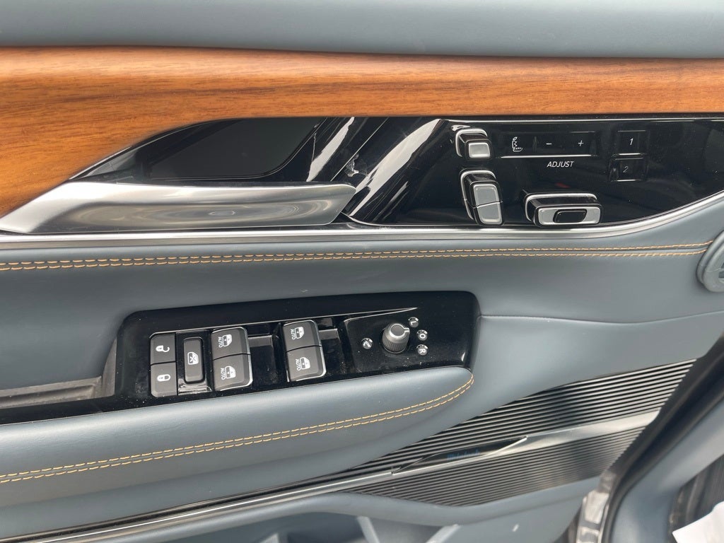 2024 Jeep Grand Wagoneer Series III 4x4