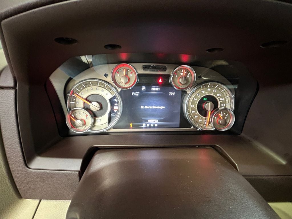 2017 RAM 1500 Longhorn Crew Cab 4x4 5'7' Box