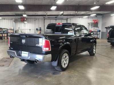 2017 RAM 1500 Laramie Crew Cab 4x4 6'4' Box
