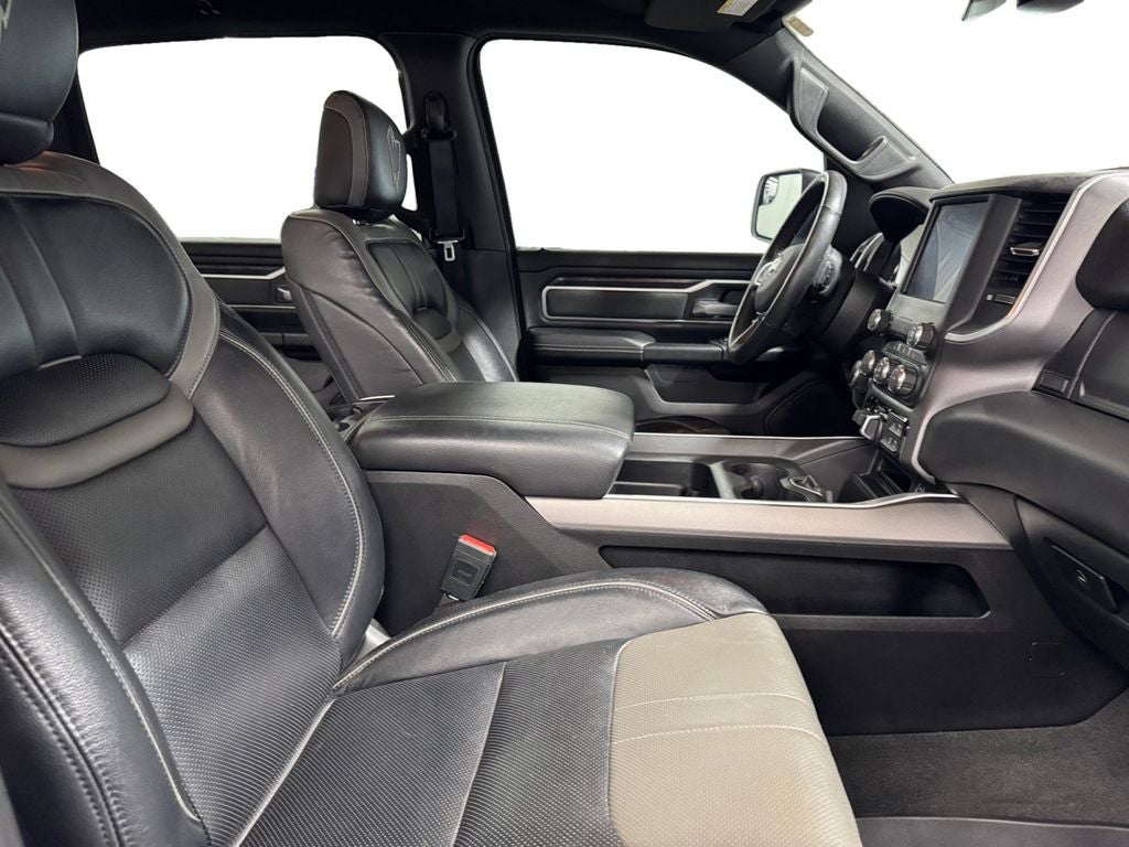 2022 RAM 1500 Big Horn Crew Cab 4x4 5'7' Box