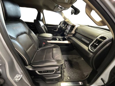 2019 RAM 1500 Laramie Crew Cab 4x4 5'7' Box