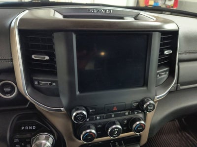 2022 RAM 1500 Laramie Crew Cab 4x4 5'7' Box