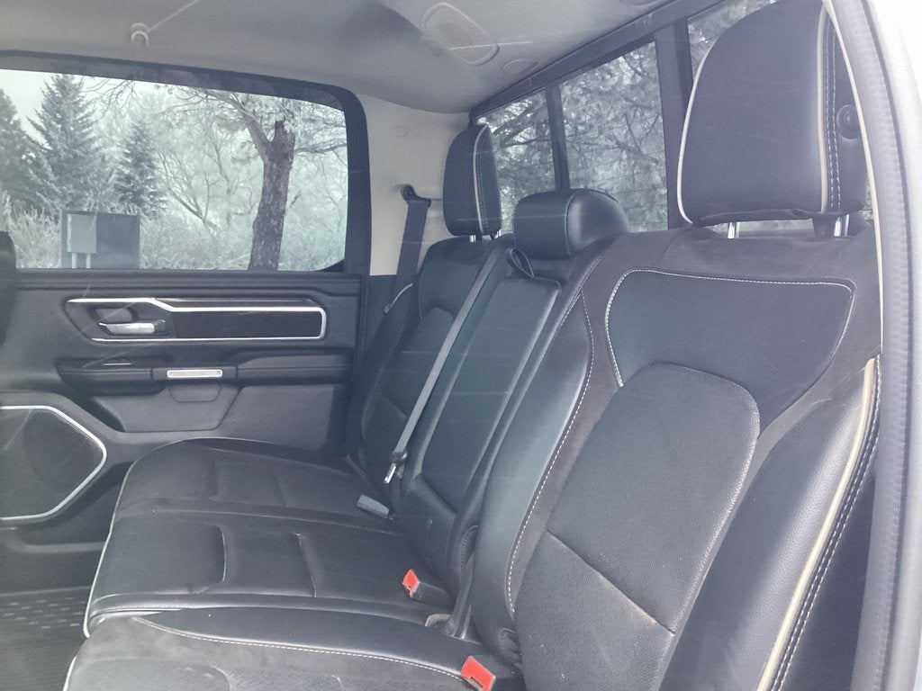 2022 RAM 1500 Laramie Crew Cab 4x4 5'7' Box