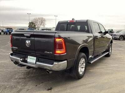 2020 RAM 1500 Laramie Crew Cab 4x4 6'4' Box