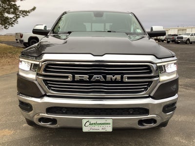 2020 RAM 1500 Laramie Crew Cab 4x4 6'4' Box