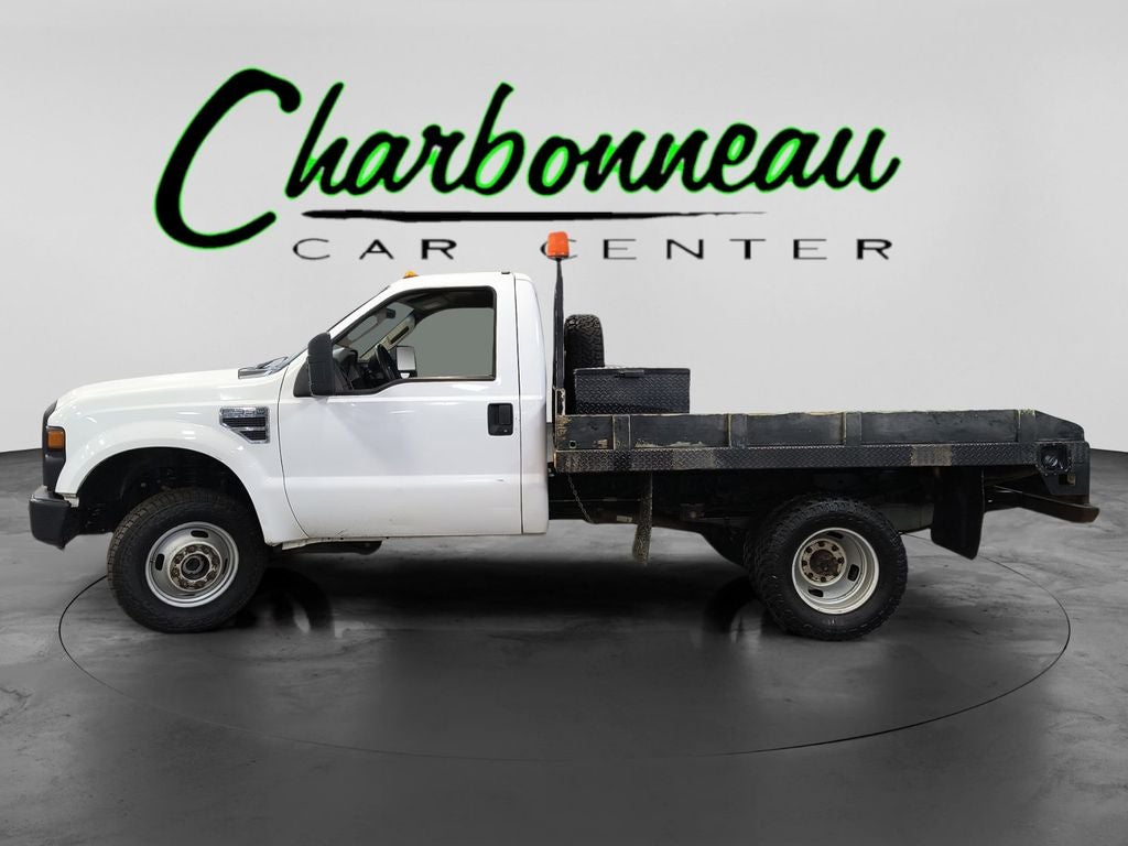 2008 Ford F-350 Chassis XL DRW