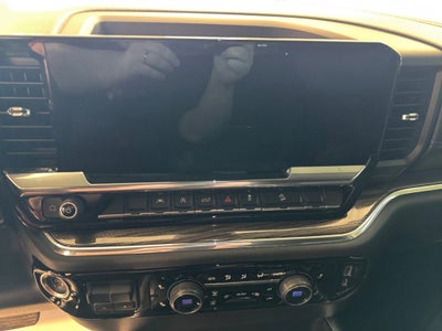 2023 Chevrolet Silverado 1500 4WD Crew Cab Standard Bed LT