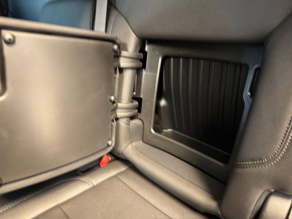 2023 Chevrolet Silverado 1500 4WD Crew Cab Standard Bed LT