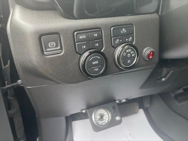 2023 Chevrolet Silverado 1500 4WD Crew Cab Short Bed RST