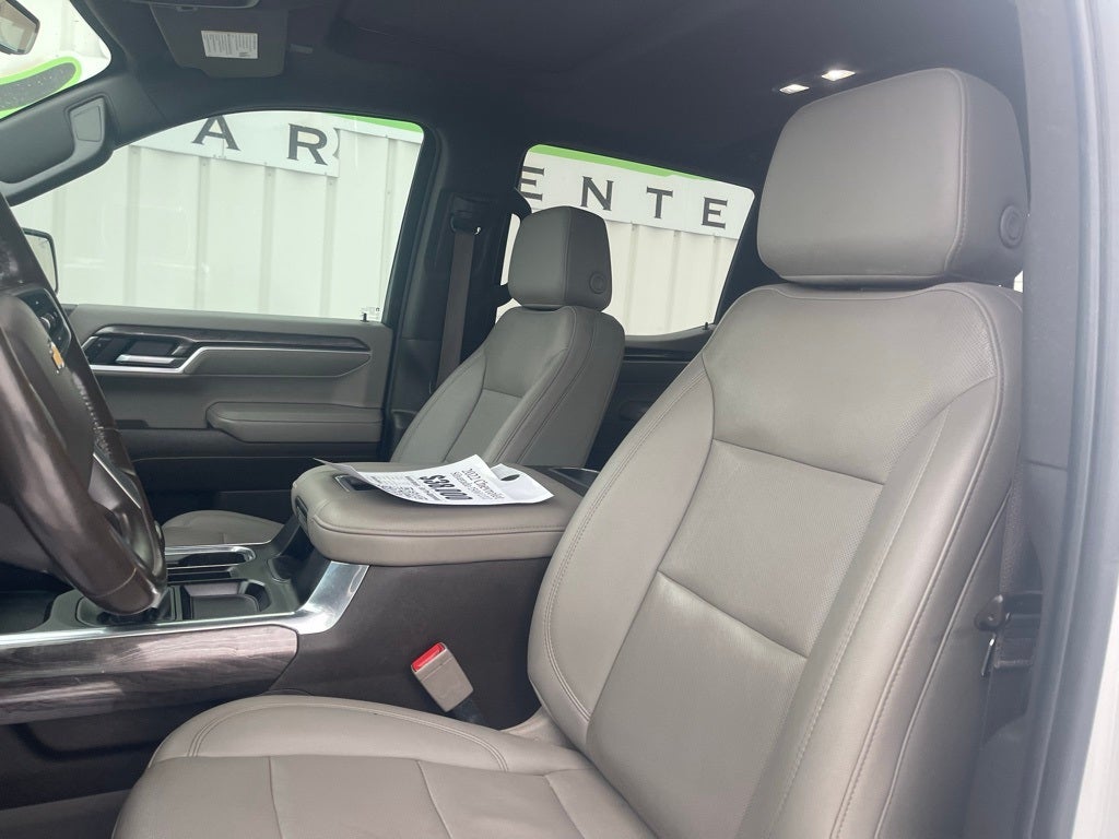 2022 Chevrolet Silverado 1500 4WD Crew Cab Short Bed LTZ