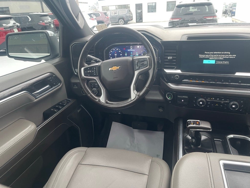 2022 Chevrolet Silverado 1500 4WD Crew Cab Short Bed LTZ