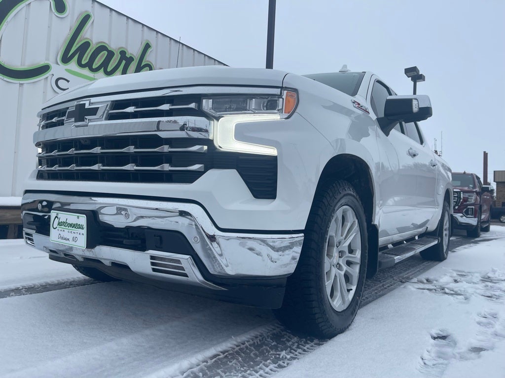 2022 Chevrolet Silverado 1500 4WD Crew Cab Short Bed LTZ