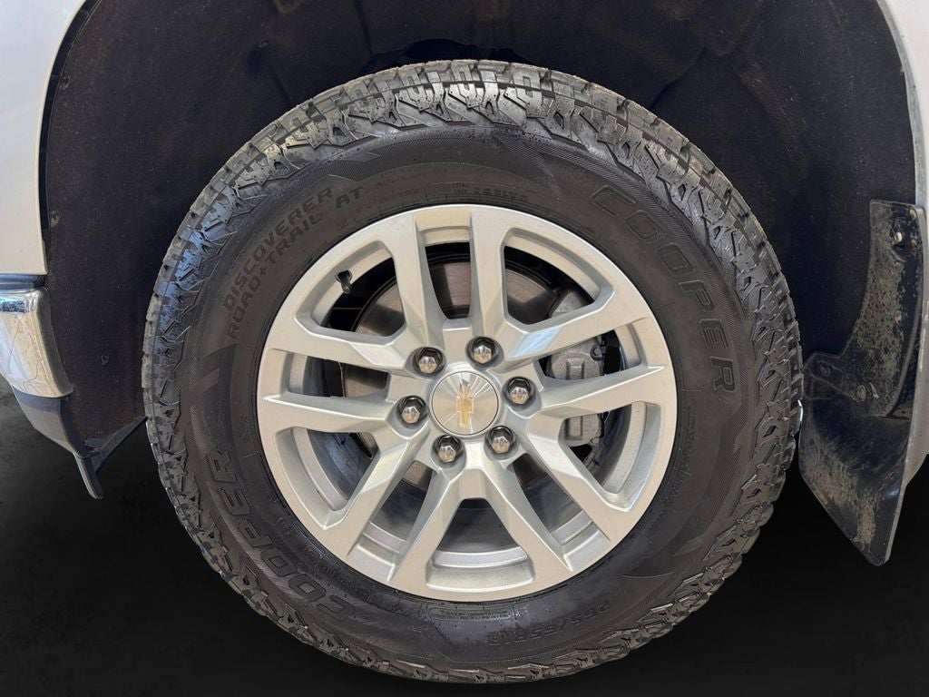 2021 Chevrolet Silverado 1500 4WD Crew Cab Short Bed LT