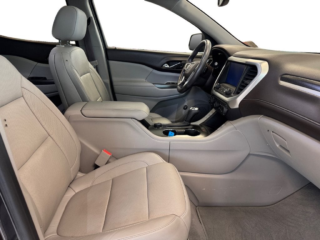 2017 GMC Acadia SLT-2