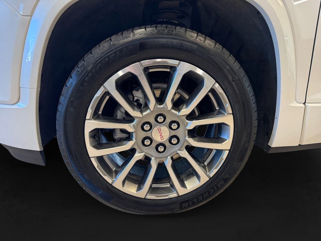 2022 GMC Acadia AWD Denali