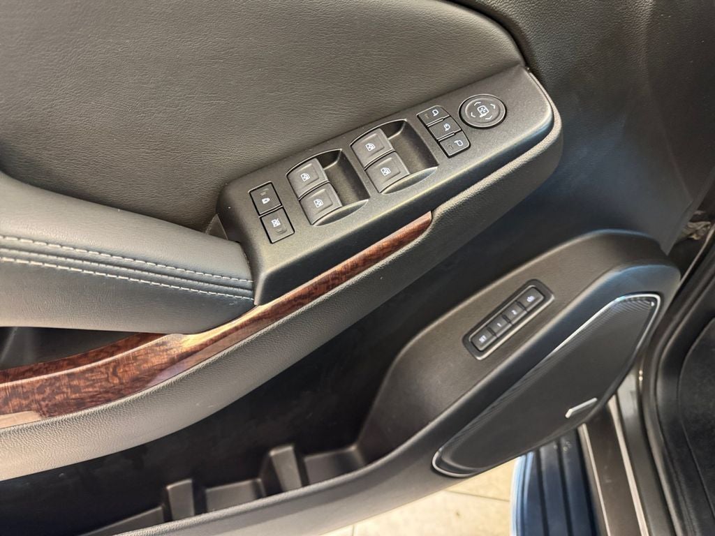 2020 GMC Yukon 4WD SLT