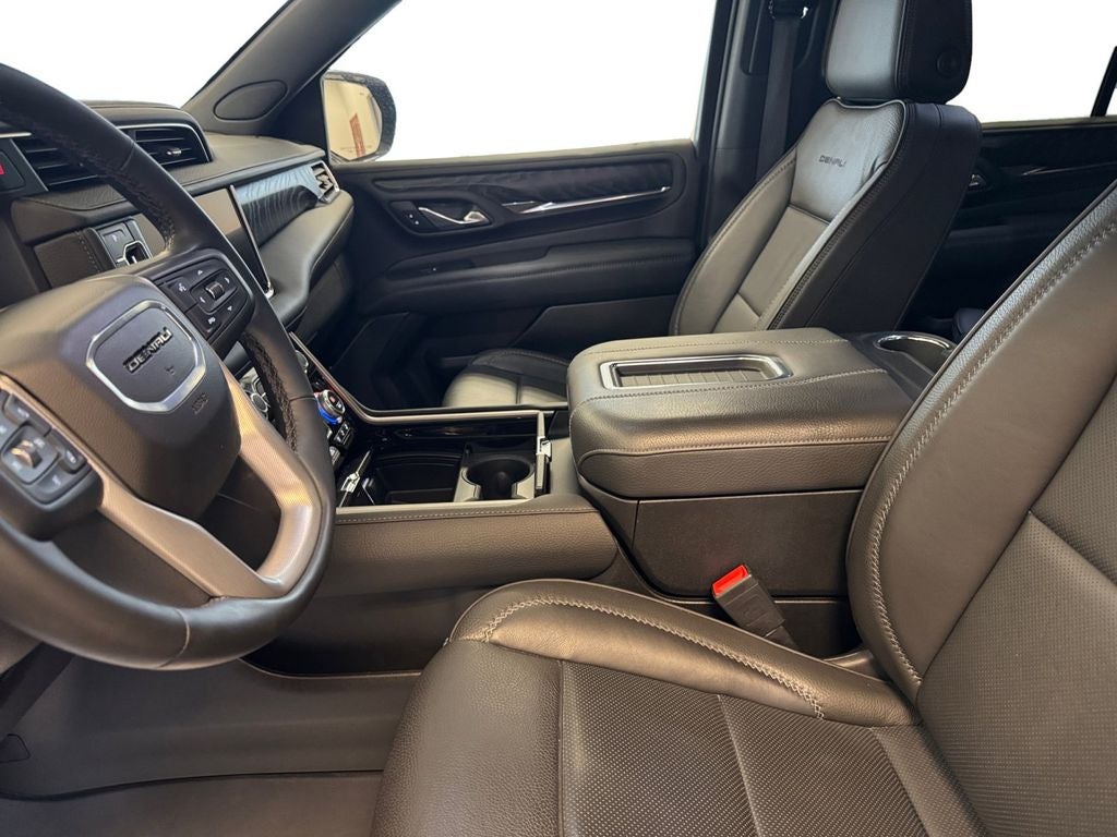 2023 GMC Yukon 4WD Denali