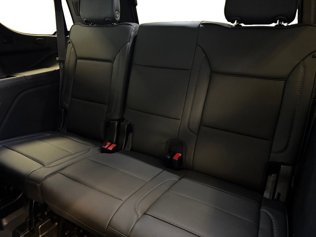 2023 GMC Yukon 4WD Denali