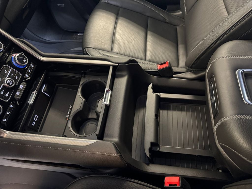 2023 GMC Yukon 4WD Denali