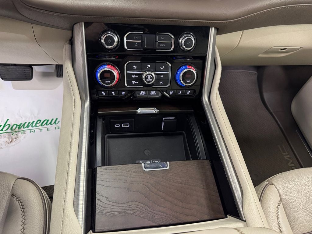 2021 GMC Yukon 4WD Denali