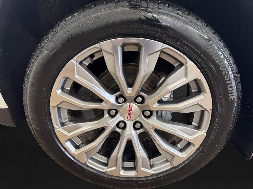 2021 GMC Yukon 4WD Denali