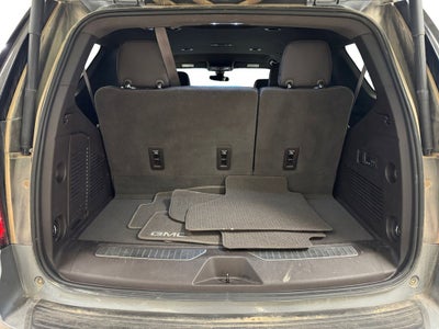 2022 GMC Yukon 4WD Denali