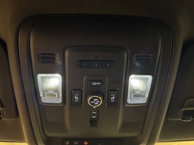 2022 GMC Yukon 4WD Denali