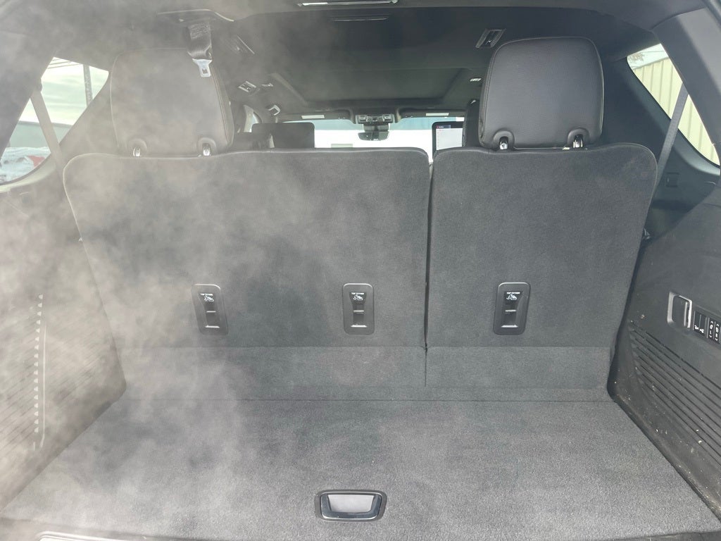 2023 GMC Yukon 4WD Denali