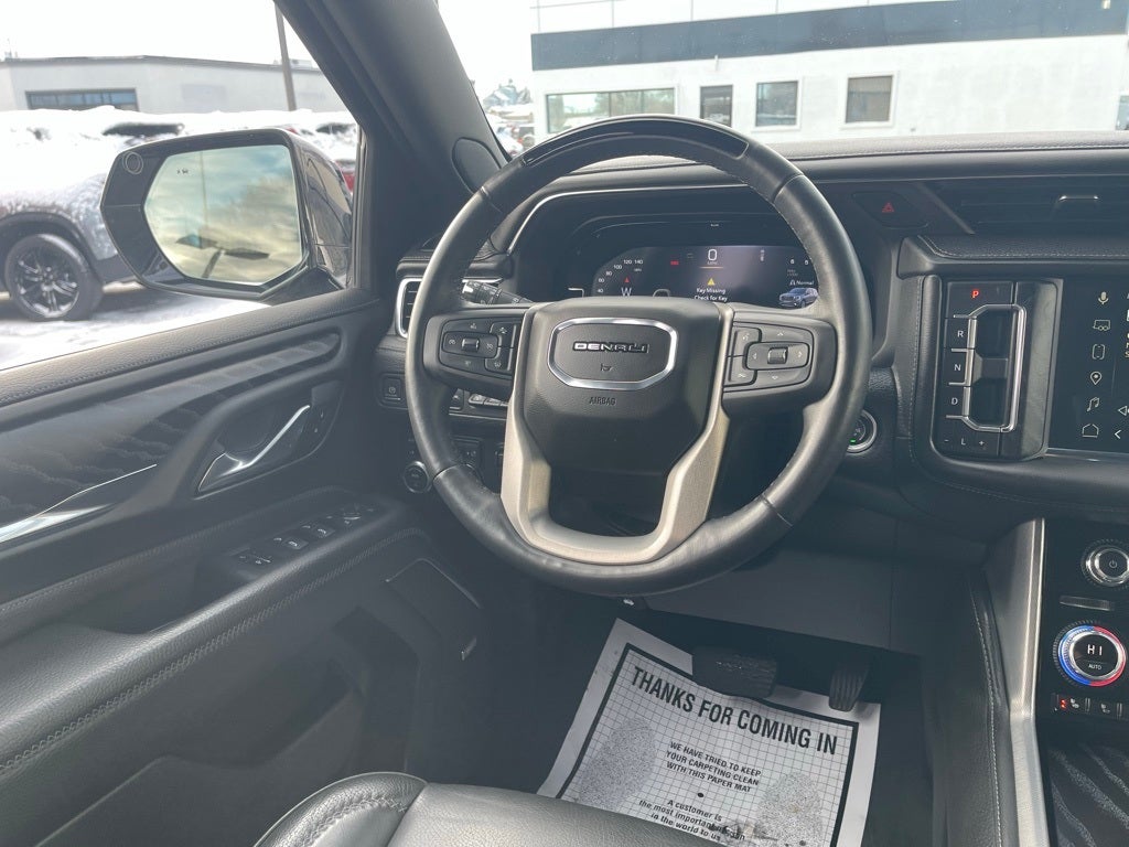 2023 GMC Yukon 4WD Denali