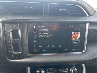 2023 GMC Yukon 4WD Denali