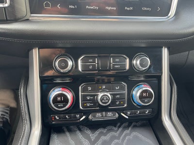 2023 GMC Yukon 4WD Denali