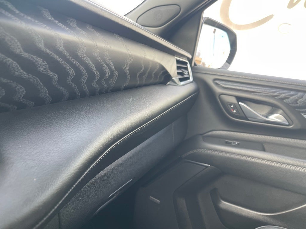 2023 GMC Yukon 4WD Denali