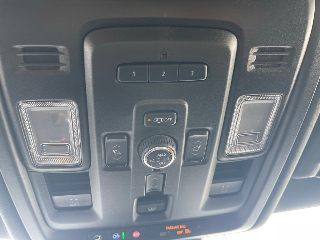 2023 GMC Yukon 4WD Denali