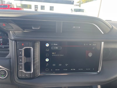 2022 GMC Yukon 4WD Denali