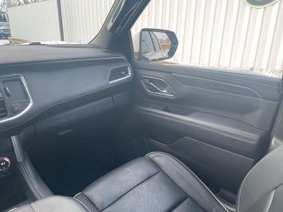 2022 GMC Yukon XL 4WD SLT