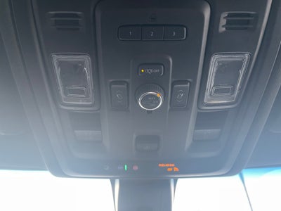 2022 GMC Yukon XL 4WD SLT