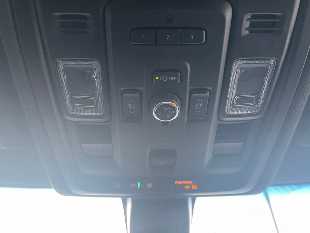 2022 GMC Yukon XL 4WD SLT