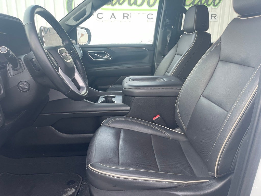 2022 GMC Yukon XL 4WD SLT