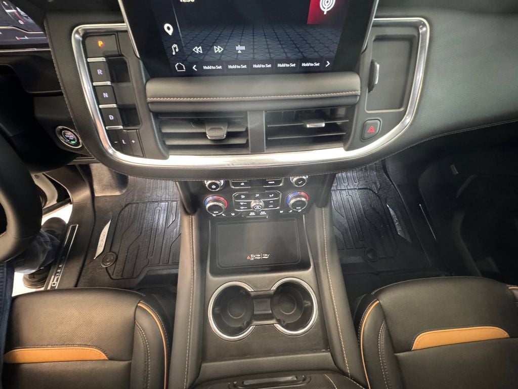 2023 GMC Yukon XL 4WD AT4