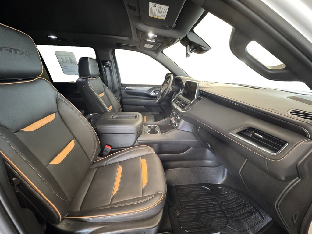2023 GMC Yukon XL 4WD AT4