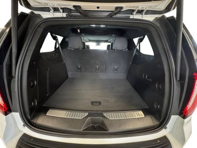 2023 GMC Yukon XL 4WD AT4