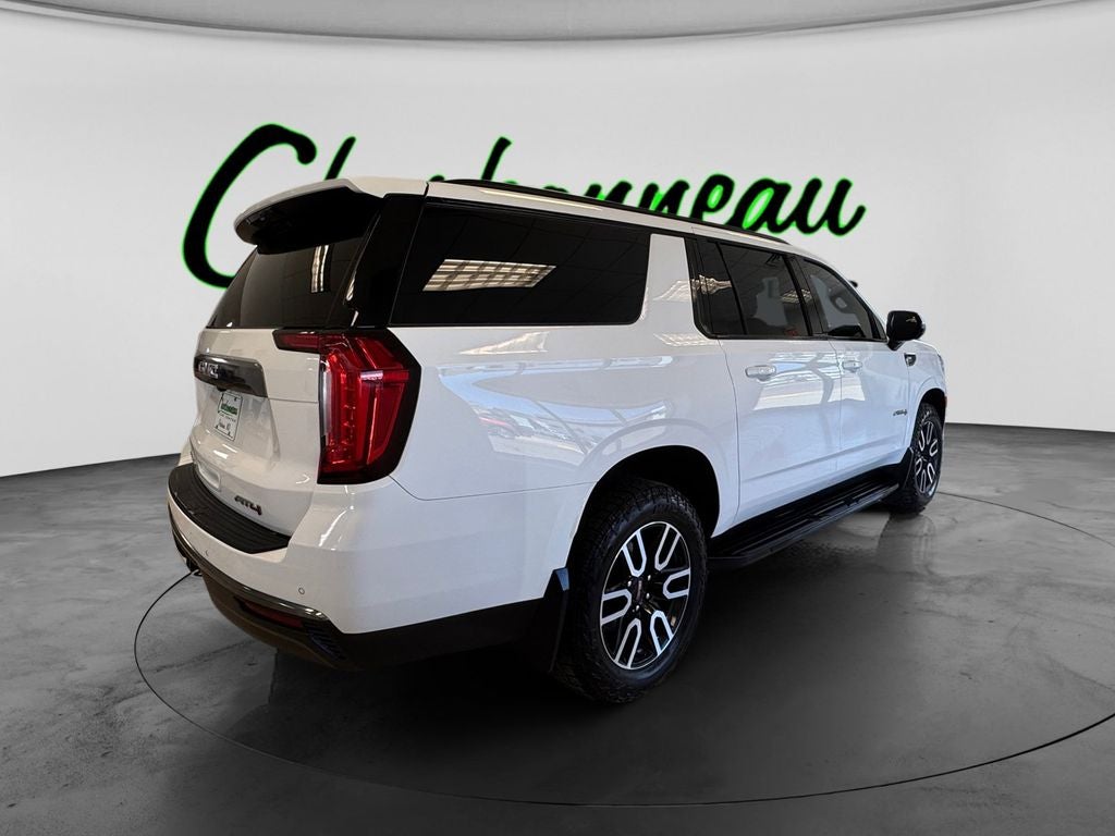 2023 GMC Yukon XL 4WD AT4