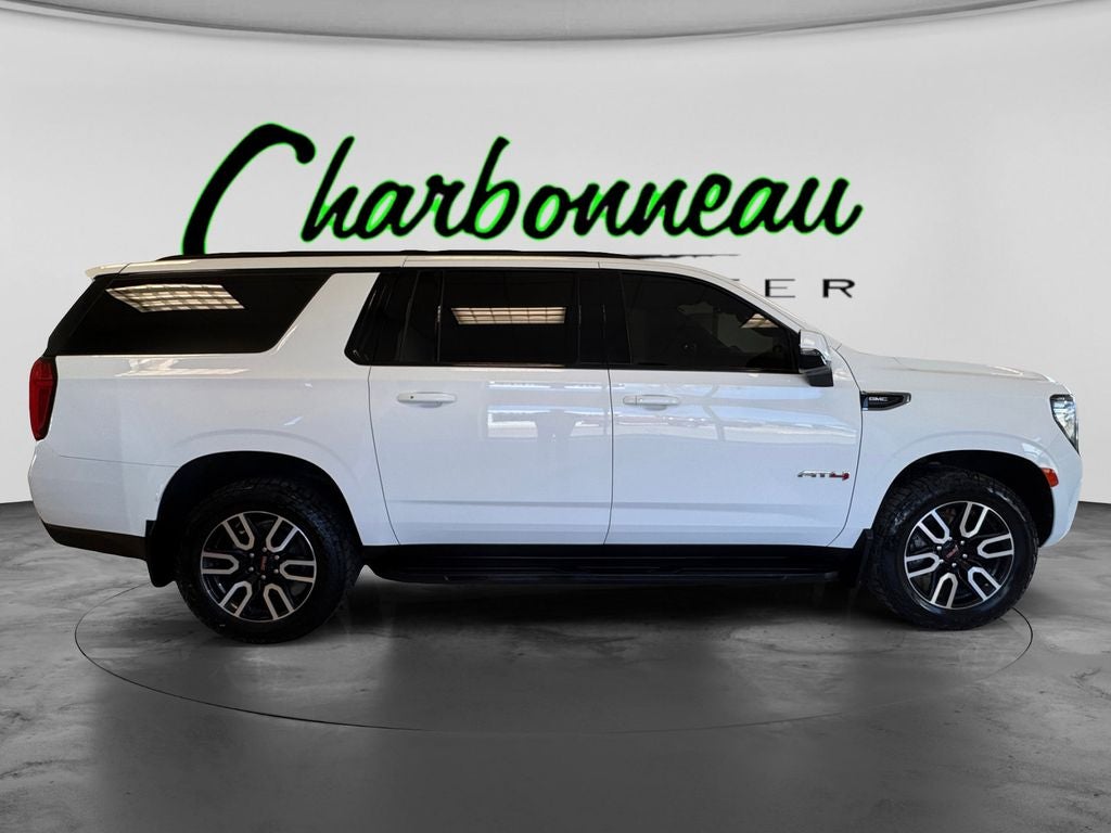 2023 GMC Yukon XL 4WD AT4