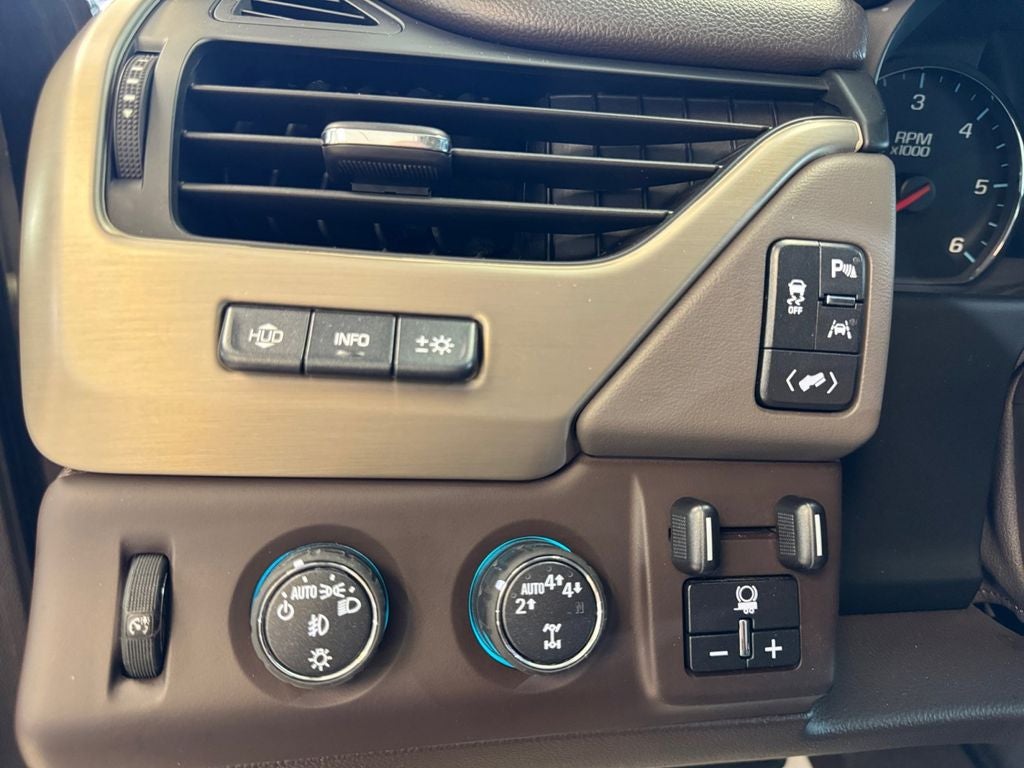 2017 GMC Yukon XL Denali