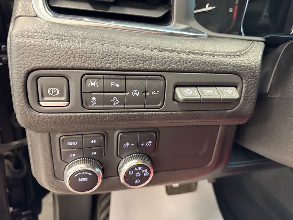 2021 GMC Yukon XL 4WD Denali
