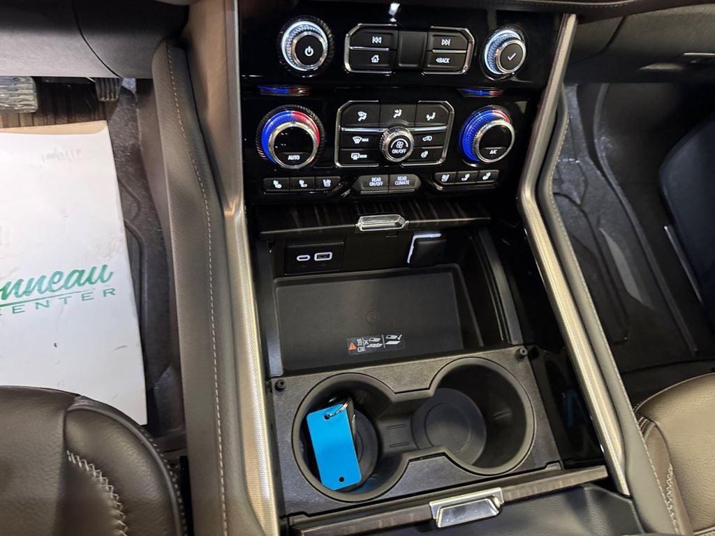 2024 GMC Yukon XL 4WD Denali