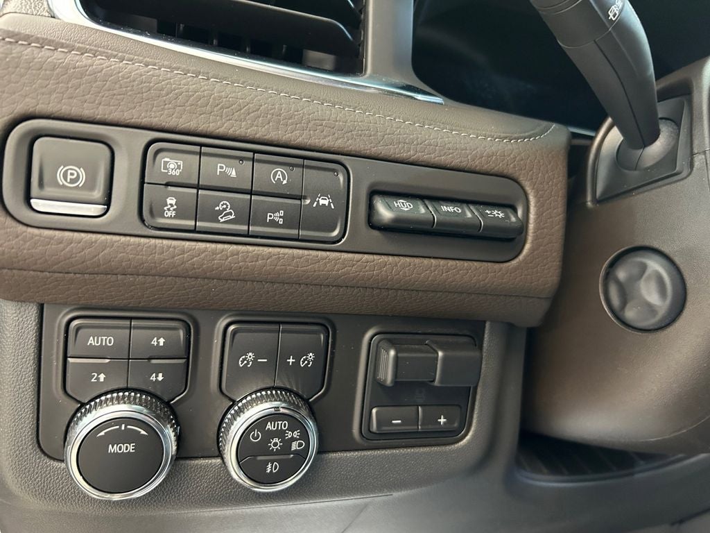 2024 GMC Yukon XL 4WD Denali