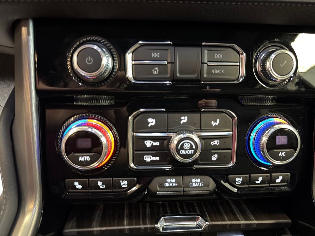 2023 GMC Yukon XL 4WD Denali